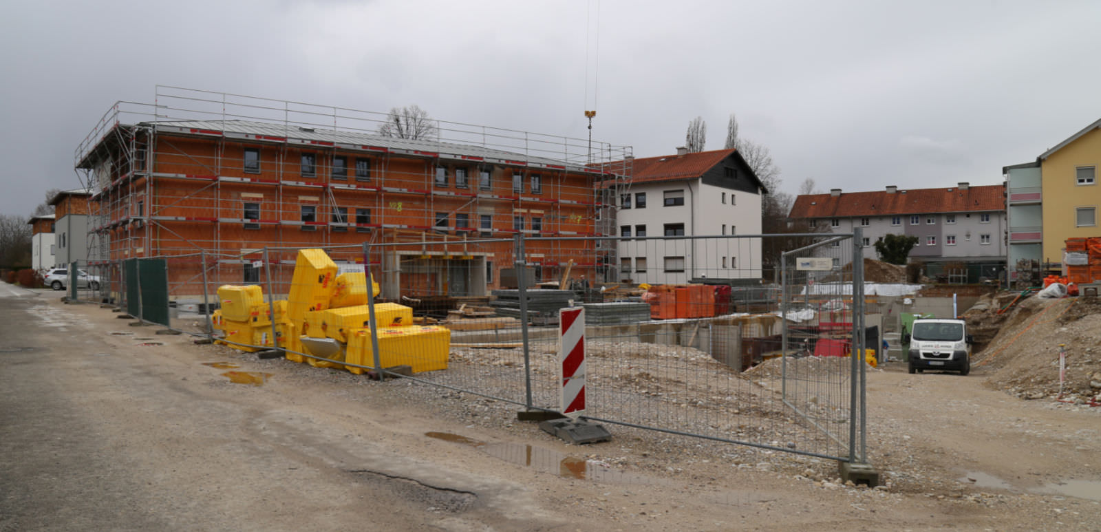 Großbaustelle im Westen von Mitterfelden