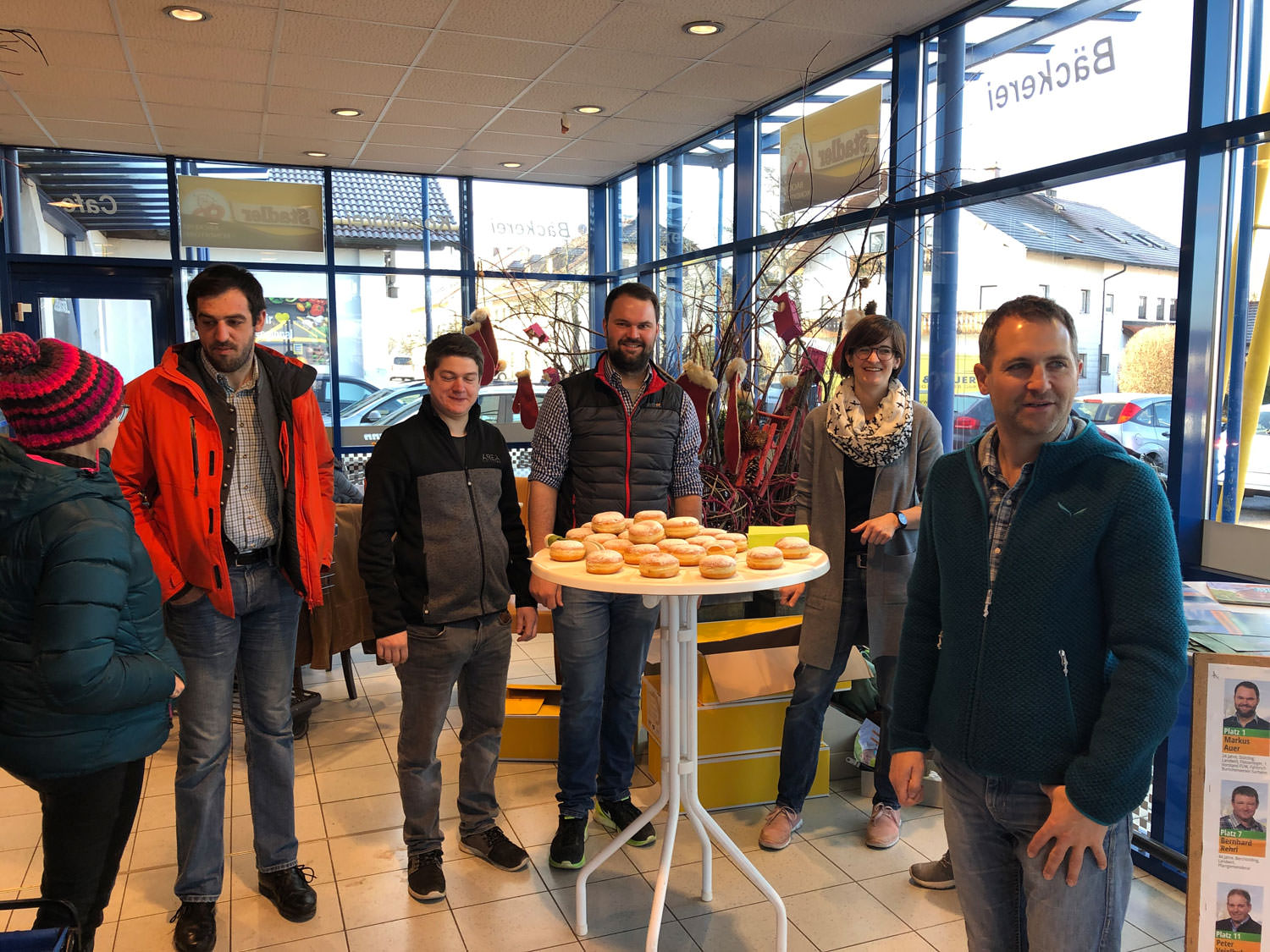 Infostand der FÜW Saaldorf-Surheim bei Edeka Stubhann