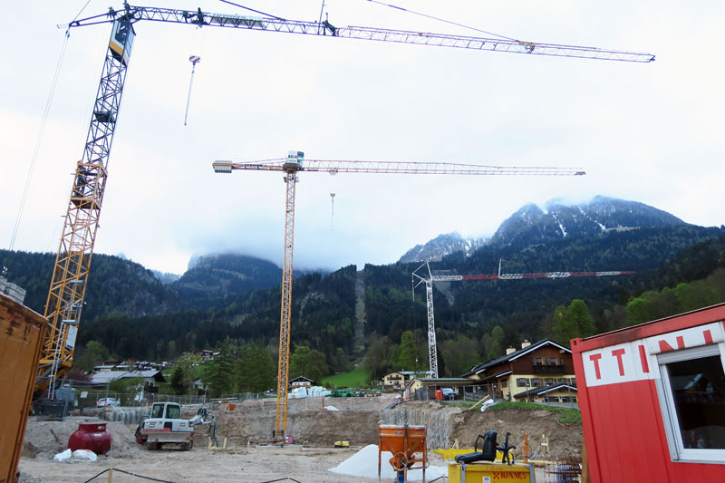 Der Bau der Talstation der neuen Jennerbahn wird zügig realisiert.