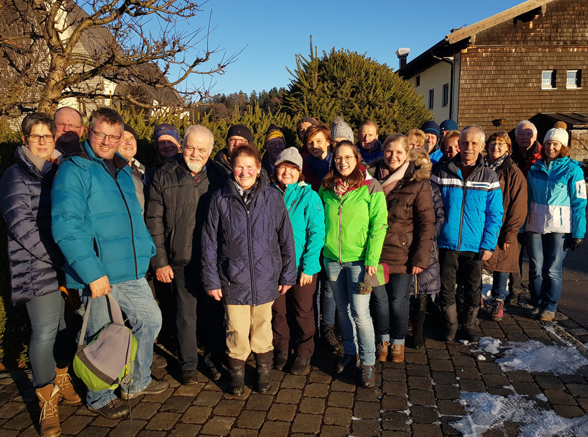 Teilnehmer bei der Winterwanderung