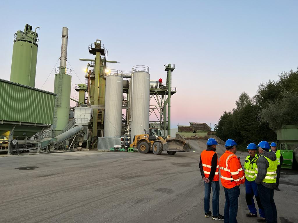 Besichtigung der Bayerischen Asphaltmischwerke durch die FWG Teisendorf