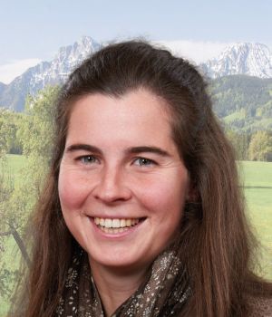 Julia Albert